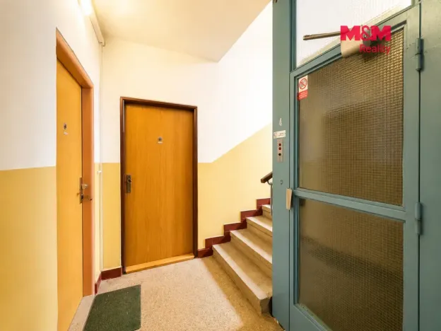 Pronájem bytu 2+1, Karlovy Vary, Poštovní, 54 m2