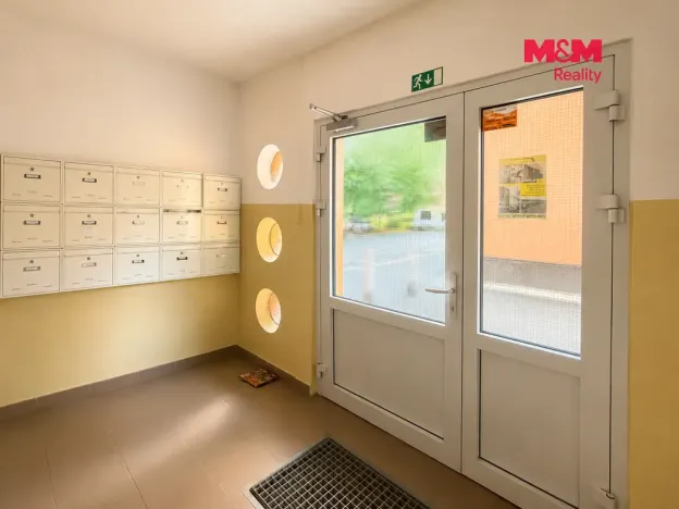 Pronájem bytu 2+1, Karlovy Vary, Poštovní, 54 m2