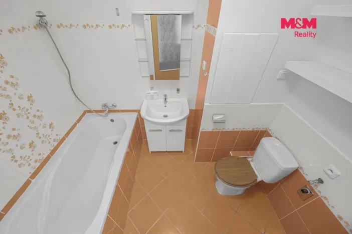 Prodej bytu 2+1, Vrchlabí, Dukelská, 55 m2
