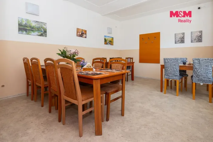 Prodej ubytování, Brandýs nad Orlicí, Husova, 340 m2