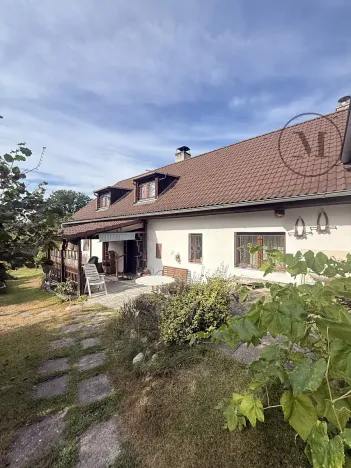 Prodej chalupy, Komařice, 190 m2