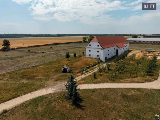 Prodej domu, Vlasatice, 5889 m2