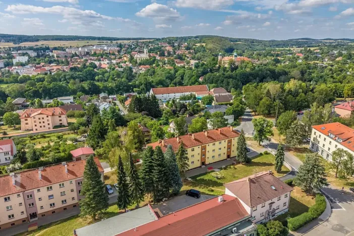 Pronájem bytu 2+1, Mníšek pod Brdy, Lhotecká, 48 m2