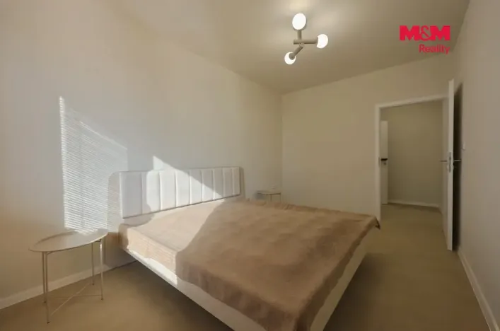 Pronájem bytu 2+kk, Ústí nad Labem, Šrámkova, 40 m2