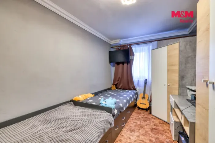 Prodej bytu 2+1, Ostrov, Jáchymovská, 56 m2