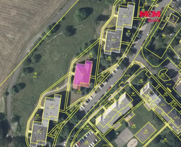 Prodej bytu 1+kk, Chlumec, Zalužanská, 34 m2