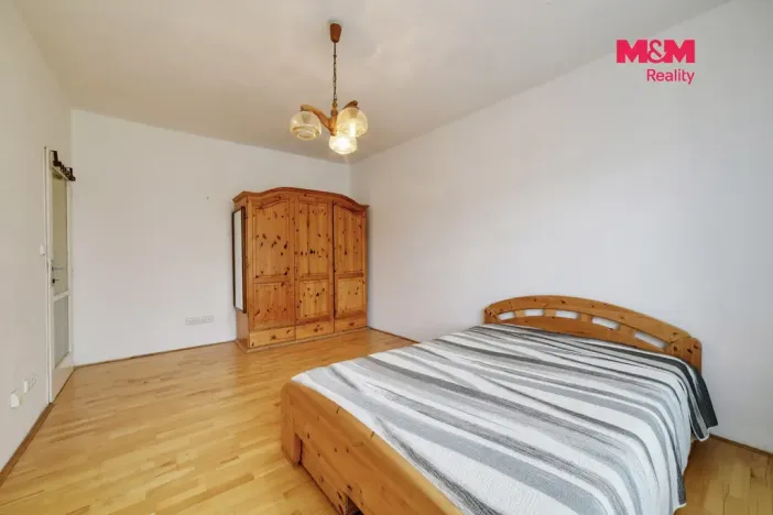 Prodej bytu 2+1, Kynšperk nad Ohří, náměstí SNP, 51 m2
