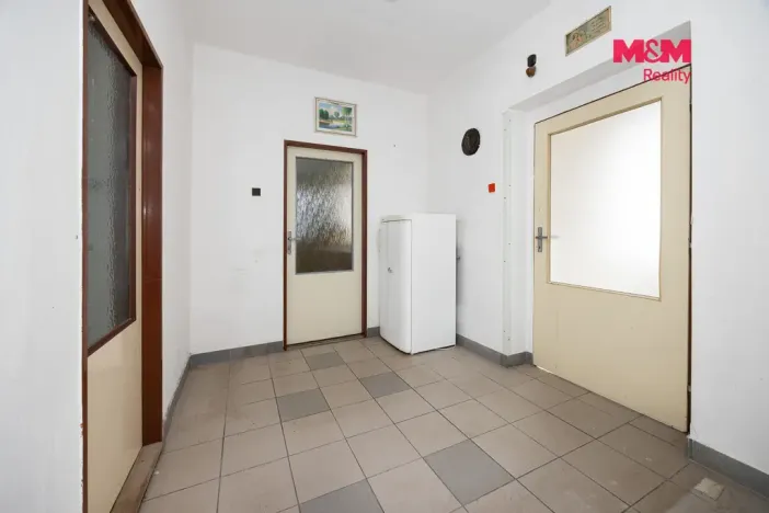 Prodej rodinného domu, Uhersko, 128 m2