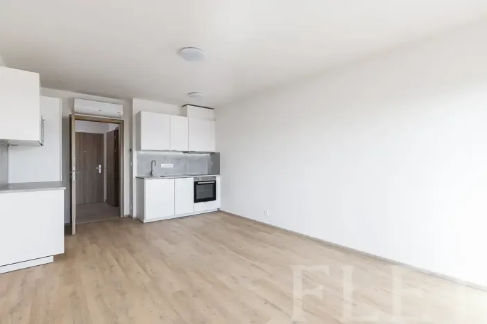 Pronájem bytu 1+kk, Praha - Háje, Výstavní, 33 m2