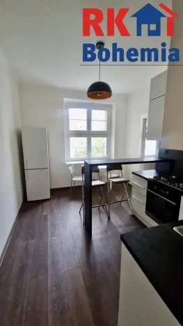 Pronájem bytu 1+1, Praha - Nusle, Nuselská, 42 m2
