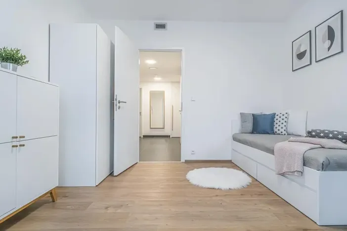 Pronájem bytu 3+kk, Praha - Prosek, Litoměřická, 87 m2
