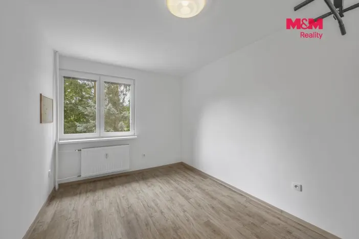 Prodej bytu 3+1, Hradec Králové - Slezské Předměstí, Severní, 57 m2