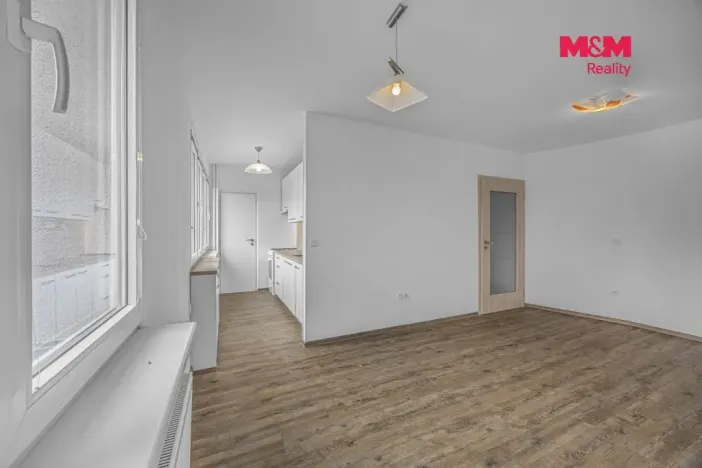 Prodej bytu 3+1, Hradec Králové - Slezské Předměstí, Severní, 57 m2