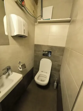 Pronájem obchodního prostoru, Ústí nad Labem, Masarykova, 65 m2