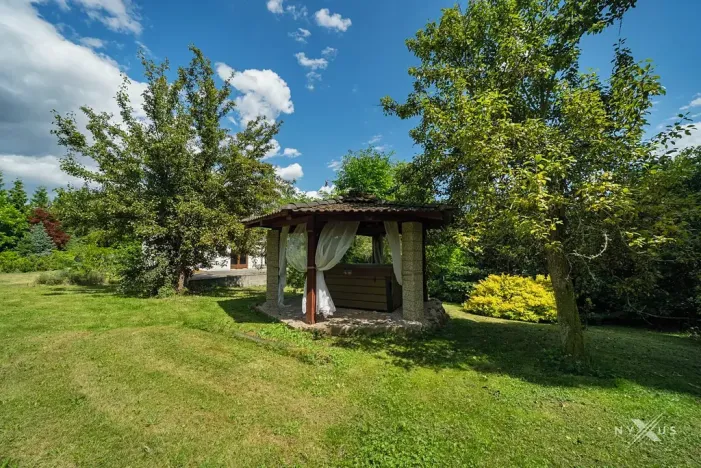 Prodej pozemku pro bydlení, Mníšek pod Brdy, Ve Štítku, 1081 m2