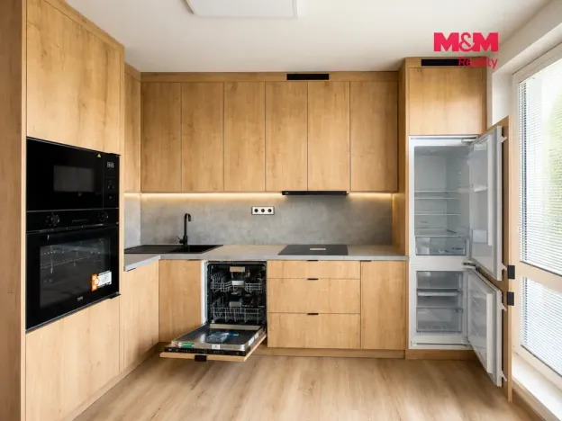 Pronájem bytu 3+1, Ostrava - Poruba, Francouzská, 72 m2