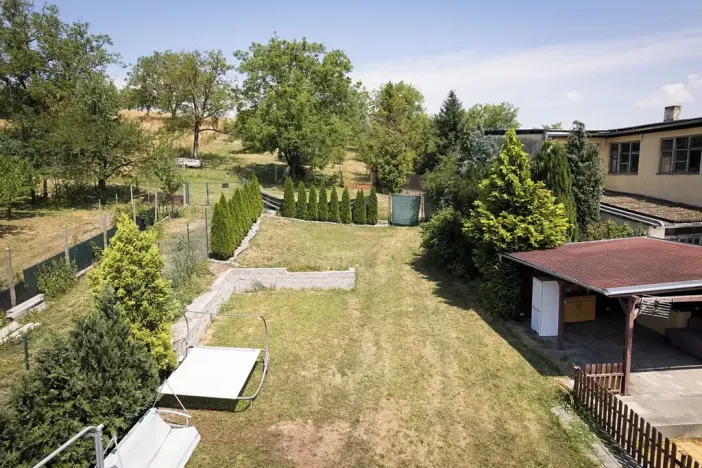 Prodej pozemku pro bydlení, Roštění, 1140 m2