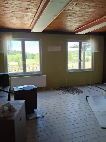Dražba ubytování, Podomí, 1446 m2