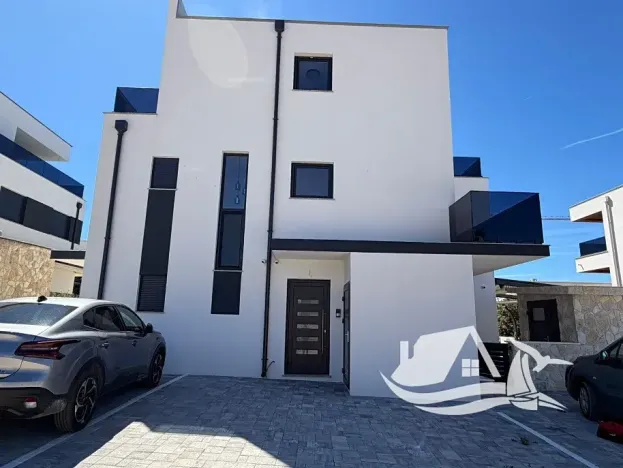 Prodej bytu 3+kk, Mandre, Chorvatsko, 75 m2