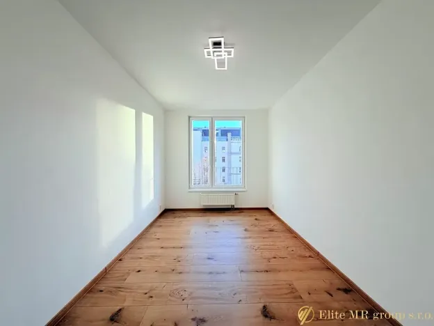 Pronájem bytu 2+kk, Mladá Boleslav, U Kasáren, 46 m2