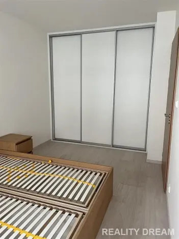 Pronájem bytu 2+kk, Praha - Stodůlky, Ferrariho, 60 m2