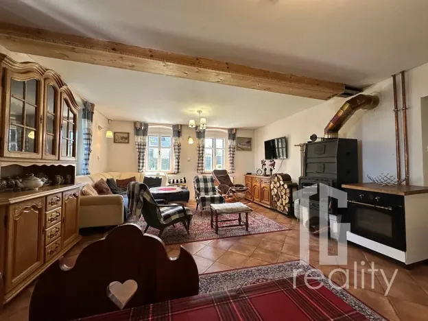 Prodej rodinného domu, Klíny, 211 m2