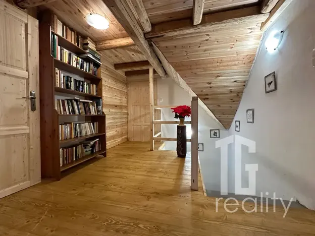 Prodej rodinného domu, Klíny, 211 m2