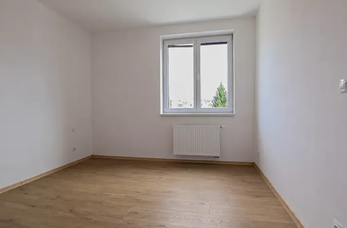 Pronájem bytu 2+kk, Písek, Pražská, 43 m2
