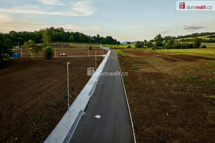 Prodej pozemku pro bydlení, Ostrov, 962 m2