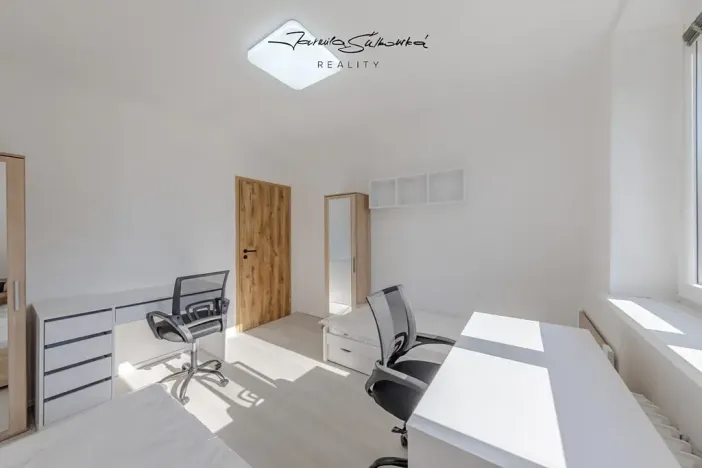 Pronájem pokoje, Olomouc, Pionýrská, 60 m2