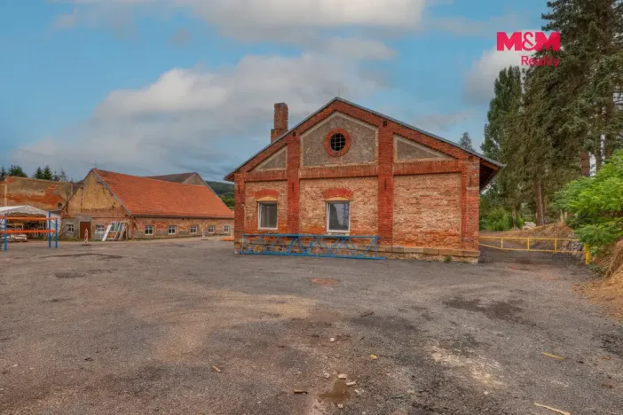 Pronájem skladu, Klabava, 128 m2