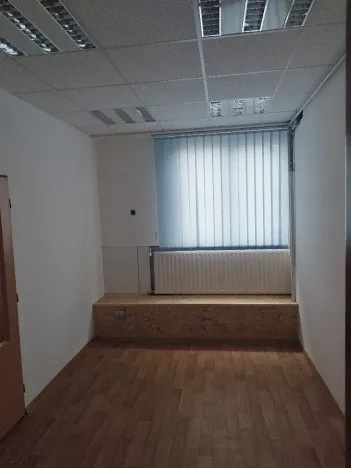 Pronájem kanceláře, Brno, Pod sídlištěm, 15 m2