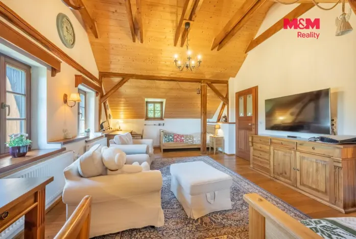 Prodej rodinného domu, Červená Voda - Mlýnický Dvůr, 223 m2
