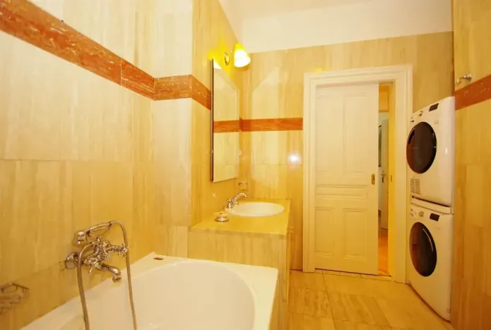 Pronájem bytu 2+kk, Praha - Malá Strana, Újezd, 73 m2