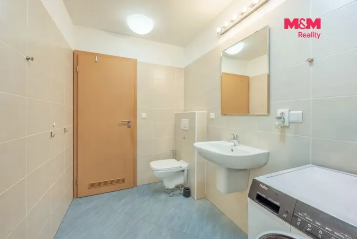 Pronájem bytu 2+kk, Praha - Stodůlky, Švejcarovo náměstí, 54 m2