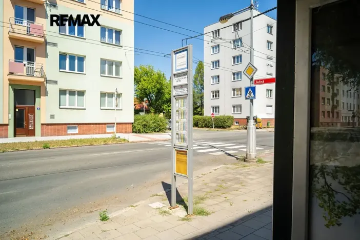 Prodej bytu 1+1, Hradec Králové, třída SNP, 40 m2