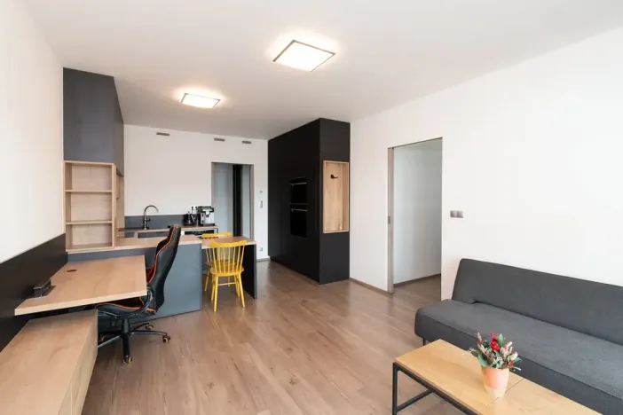 Pronájem bytu 2+kk, Praha, Ocelářská, 55 m2