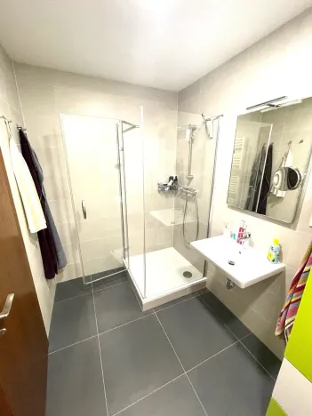 Pronájem bytu 1+kk, Praha - Jinonice, Kloudova, 57 m2