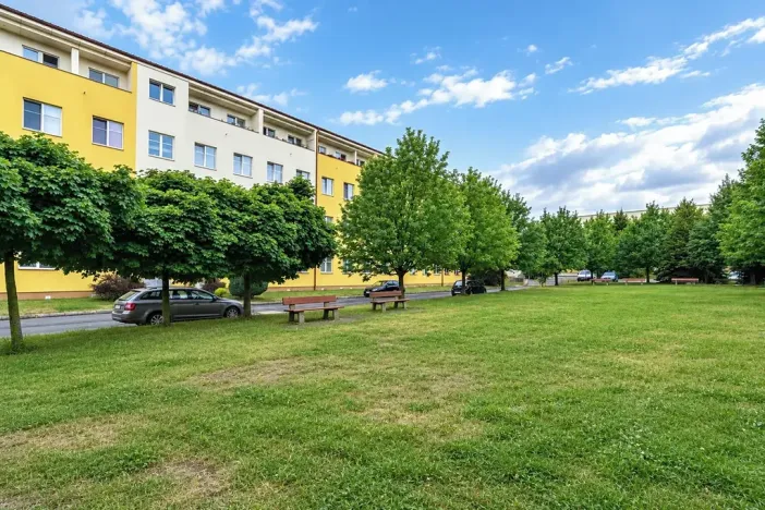 Prodej bytu 2+1, Milovice, Topolová, 67 m2