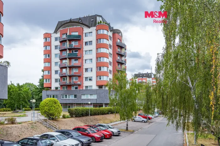 Pronájem bytu 2+kk, Pardubice - Zelené Předměstí, nábřeží Závodu míru, 55 m2