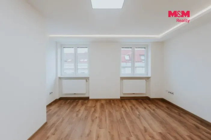 Pronájem bytu 2+1, Praha - Vinohrady, Španělská, 52 m2