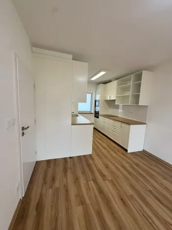 Pronájem bytu 2+kk, Liberec, Prosečská, 49 m2