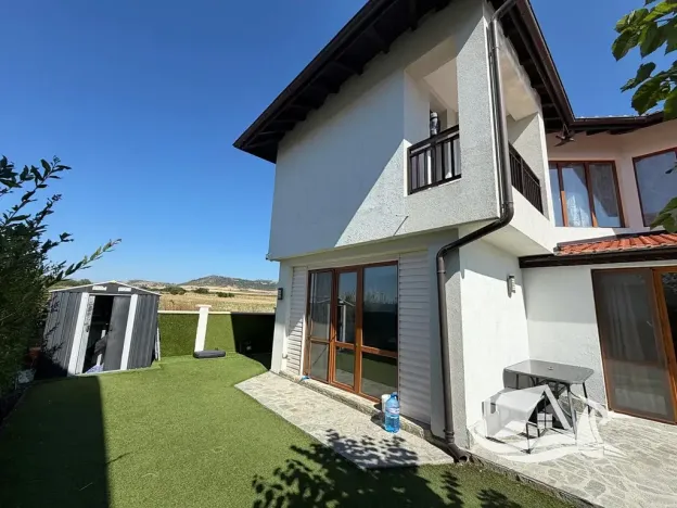 Prodej rodinného domu, Pomorie, Bulharsko, 179 m2