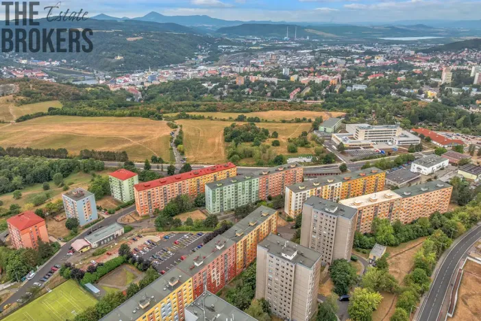 Prodej bytu 2+1, Ústí nad Labem - Severní Terasa, Kmochova, 61 m2