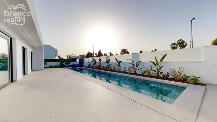 Prodej rodinného domu, Los Alcazares, Murcia, Španělsko, 140 m2
