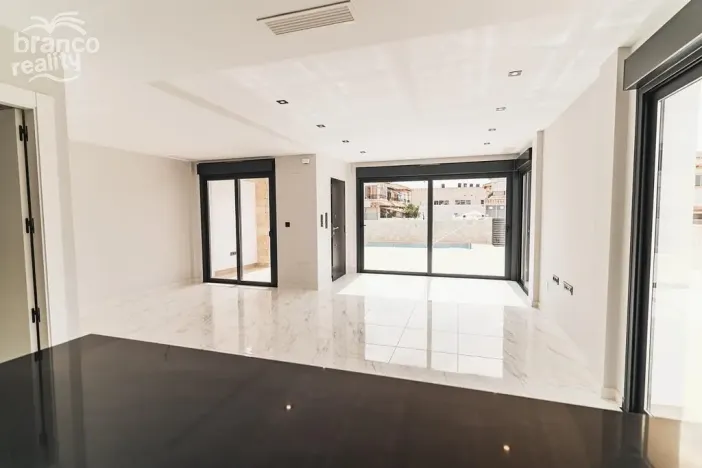 Prodej rodinného domu, Orihuela Costa, Alicante, Španělsko, 121 m2