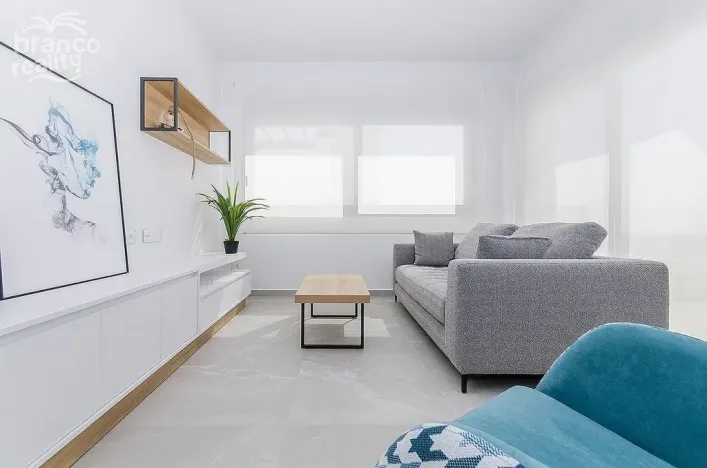 Prodej rodinného domu, San Miguel de Salinas, Alicante, Španělsko, 92 m2