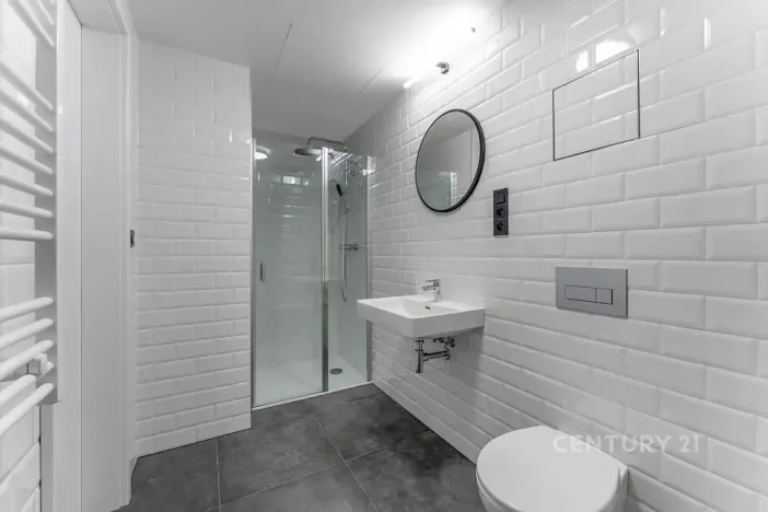 Pronájem bytu 1+kk, Praha - Vysočany, Kolbenova, 33 m2