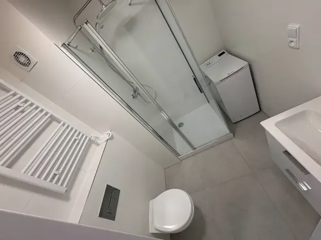 Pronájem bytu 1+kk, Praha - Vinohrady, Bruselská, 33 m2