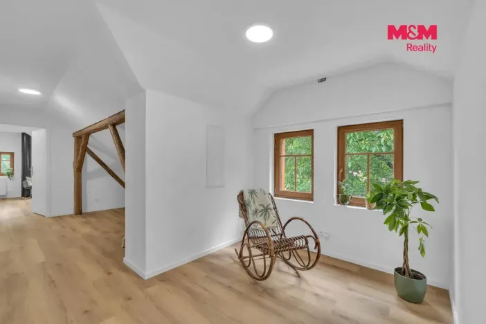 Prodej rodinného domu, Radim - Lháň, 180 m2
